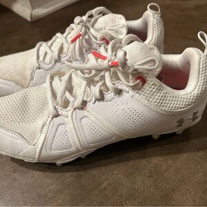 Under Armour White Women's softball cleats